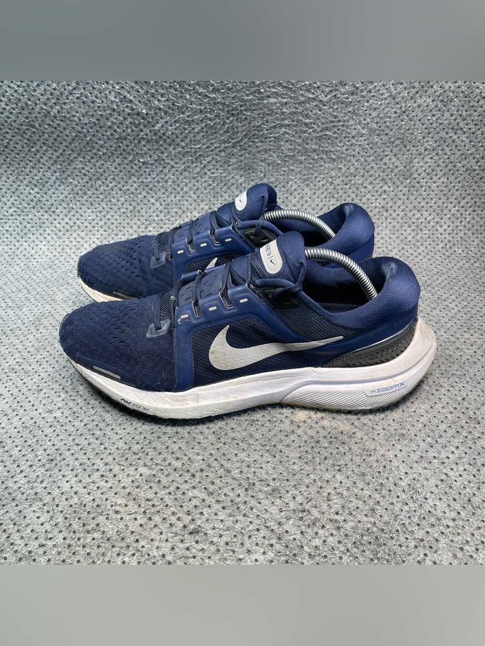 Nike Vomero 16 Blue Running Shoes Size 10.5 Men’s